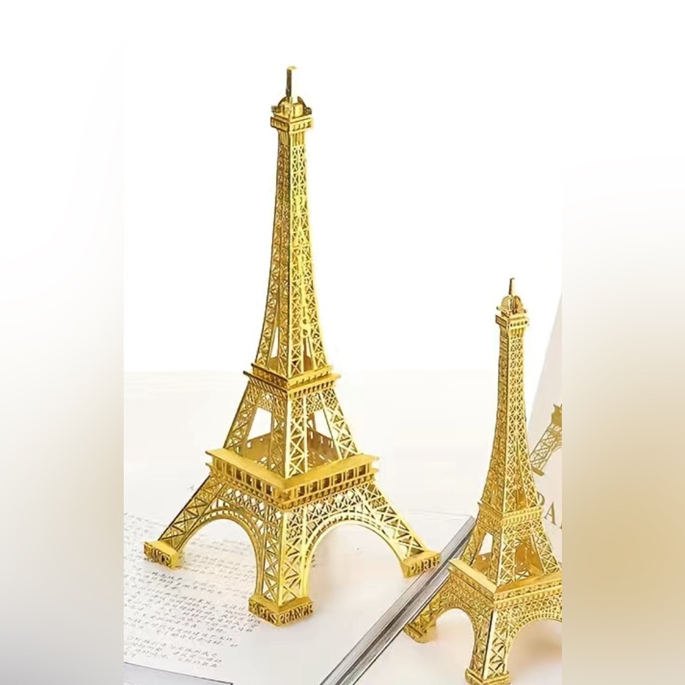 Golden Color Paris Eiffel Tower Model